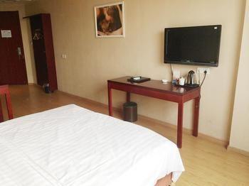 Danfengbailu Business Hotel Нанчан Екстериор снимка
